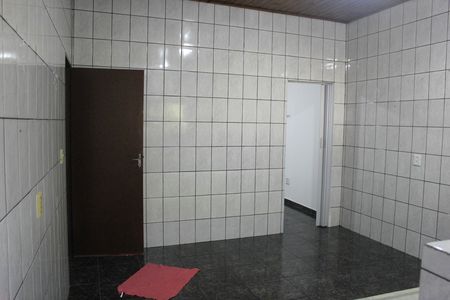 Sala e cozinha  de kitnet/studio para alugar com 1 quarto, 50m² em Jardim Valeria, Guarulhos