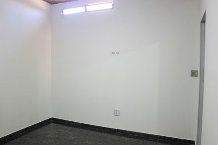 Quarto  de kitnet/studio para alugar com 1 quarto, 50m² em Jardim Valeria, Guarulhos