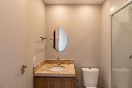Banheiro de apartamento para alugar com 1 quarto, 29m² em Vila Leopoldina, São Paulo