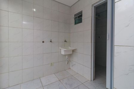 Área de Serviço de casa para alugar com 1 quarto, 60m² em Jardim Imbé, São Paulo