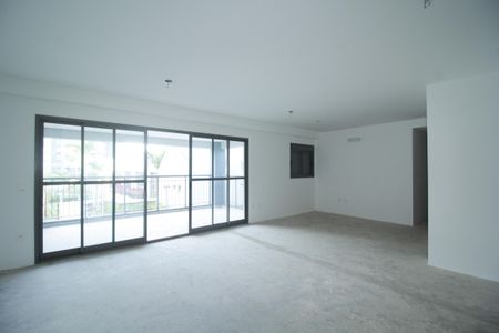 Apartamento para alugar com 3 quartos, 152m² em City América, São Paulo