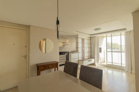 Sala de apartamento para alugar com 2 quartos, 68m² em Capão Raso, Curitiba