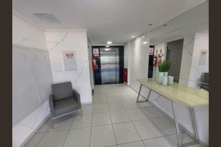 Área externa de apartamento para alugar com 2 quartos, 52m² em Eldorado, Contagem