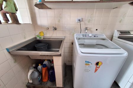 Área de Serviço de casa à venda com 5 quartos, 233m² em Cerâmica, São Caetano do Sul