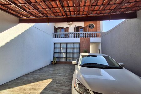 Garagem de casa à venda com 5 quartos, 233m² em Cerâmica, São Caetano do Sul