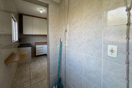 Área de Serviço de apartamento para alugar com 2 quartos, 58m² em Santa Terezinha, São Bernardo do Campo