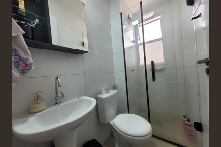 Banheiro de apartamento para alugar com 2 quartos, 54m² em Jardim Terramerica 3, Americana