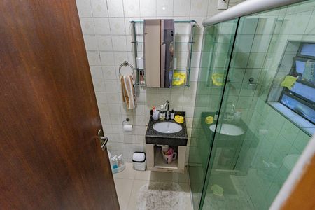 Banheiro de casa para alugar com 2 quartos, 100m² em Jardim Sao Saverio, São Paulo