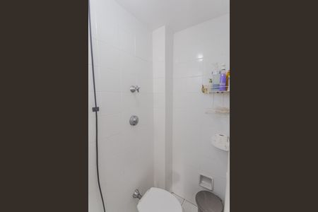 Banheiro de serviço de apartamento à venda com 2 quartos, 72m² em Santa Efigênia, Belo Horizonte