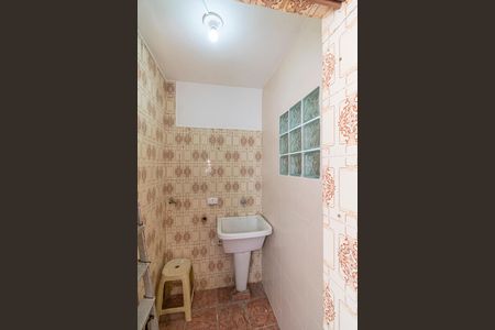 Área de Serviço de casa para alugar com 2 quartos, 100m² em Vista Alegre, Rio de Janeiro