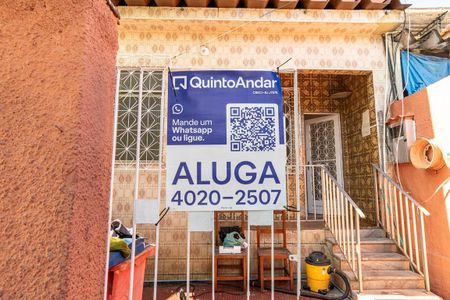 Placa de casa para alugar com 2 quartos, 100m² em Vista Alegre, Rio de Janeiro