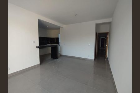 Casa à venda com 80m², 3 quartos e 2 vagas