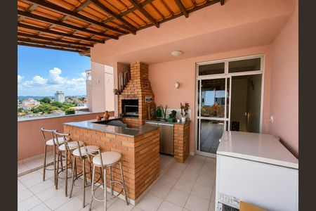 Apartamento à venda com 3 quartos, 131m² em União, Belo Horizonte