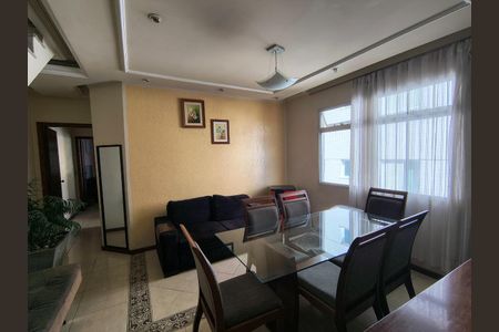 Apartamento à venda com 3 quartos, 131m² em União, Belo Horizonte