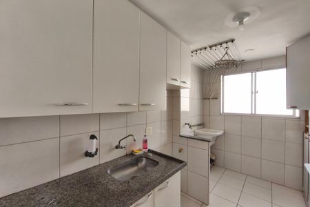 Cozinha de apartamento para alugar com 3 quartos, 65m² em Vila Satúrnia, Campinas