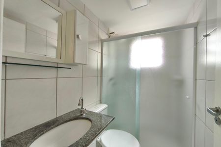 Banheiro Social de apartamento para alugar com 3 quartos, 65m² em Vila Satúrnia, Campinas