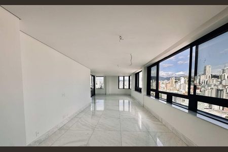 Apartamento à venda com 4 quartos, 225m² em São Jorge, Belo Horizonte
