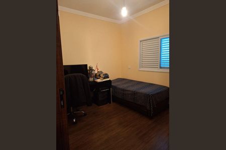 Casa à venda com 3 quartos, 193m² em Vila Linda, Santo André