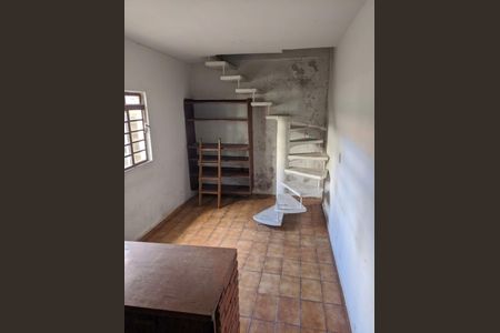 Casa à venda com 5 quartos, 94m² em Jardim Ester, São Paulo