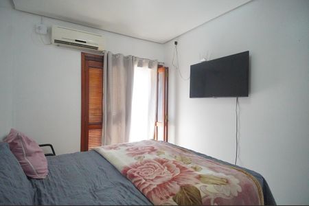 Quarto 3 de casa à venda com 5 quartos, 300m² em Industrial, Novo Hamburgo