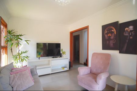 Casa à venda com 5 quartos, 300m² em Industrial, Novo Hamburgo