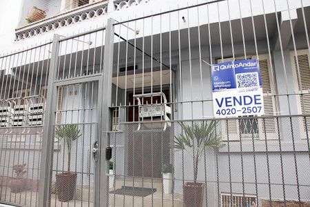Plaquinha de apartamento à venda com 2 quartos, 60m² em Santana, Porto Alegre