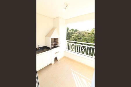 Apartamento para alugar com 70m², 2 quartos e 1 vagaSacada
