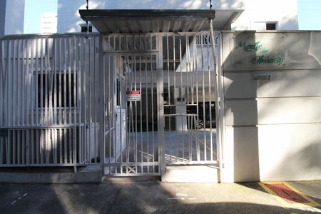 Apartamento para alugar com 70m², 2 quartos e 1 vagaPortaria