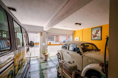 Casa à venda com 187m², 4 quartos e 3 vagas Casa à venda com 187m², 4 quartos e 3 vagasGaragem