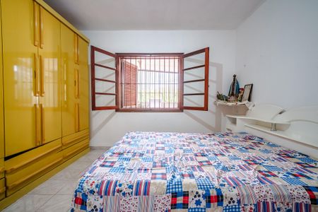 Casa à venda com 187m², 4 quartos e 3 vagas Casa à venda com 187m², 4 quartos e 3 vagasQuarto 3