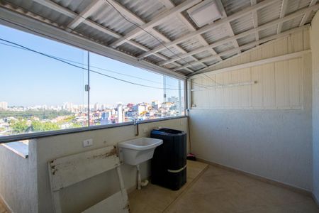 Área de serviço 2 de casa para alugar com 3 quartos, 297m² em Vila Bela Vista, Santo André