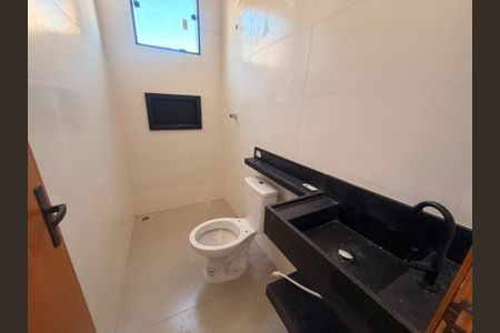 Casa à venda com 3 quartos, 110m² em Manacás, Belo Horizonte