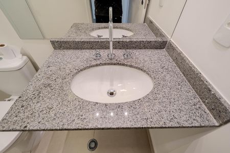 Apartamento para alugar com 25m², 1 quarto e sem vaga Apartamento para alugar com 25m², 1 quarto e sem vagaBanheiro