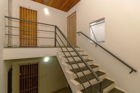 Área comum de kitnet/studio para alugar com 1 quarto, 30m² em Floresta, Porto Alegre