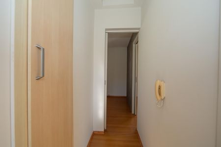 CORREDOR de casa para alugar com 3 quartos, 135m² em Buritis, Belo Horizonte