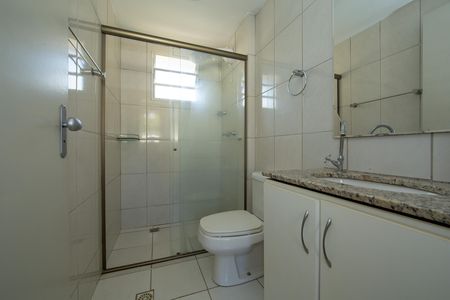 BANHEIRO3 de casa para alugar com 3 quartos, 135m² em Buritis, Belo Horizonte