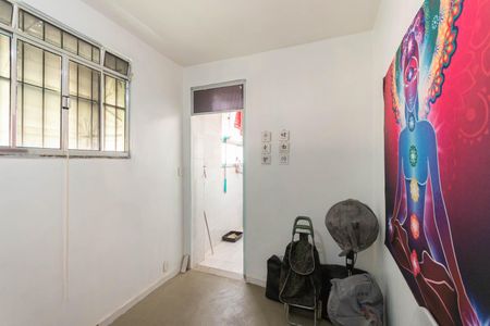 Apartamento à venda com 103m², 2 quartos e sem vagaQuarto de Serviço
