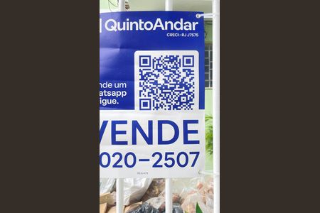 Apartamento à venda com 103m², 2 quartos e sem vaga Apartamento à venda com 103m², 2 quartos e sem vagaPlaquinha