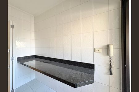 Cozinha de apartamento à venda com 2 quartos, 61m² em Vila Primavera, São Paulo