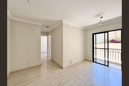 Sala de apartamento à venda com 2 quartos, 61m² em Vila Primavera, São Paulo