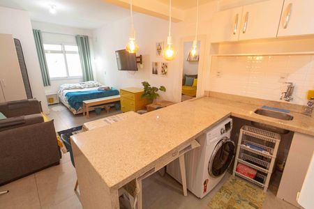 Studio para alugar com 30m², 0 quarto e sem vaga Studio para alugar com 30m², 0 quarto e sem vagaCozinha e Área de Serviço