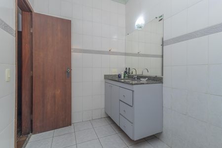 Casa à venda com 3 quartos, 205m² em Itapoã, Belo Horizonte