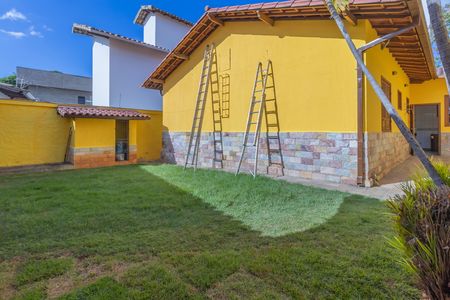 Casa à venda com 3 quartos, 205m² em Itapoã, Belo Horizonte