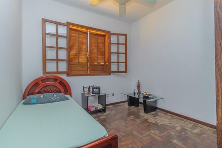 Casa à venda com 3 quartos, 205m² em Itapoã, Belo Horizonte