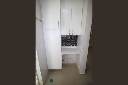 Casa de condomínio para alugar com 146m², 3 quartos e 2 vagas
