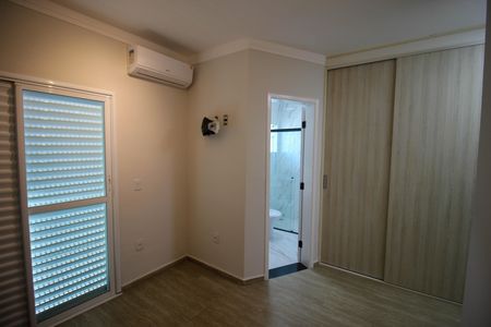 Casa de condomínio para alugar com 146m², 3 quartos e 2 vagas