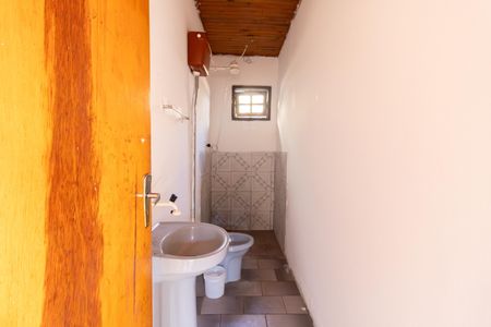 Banheiro de casa para alugar com 1 quarto, 40m² em Belém Velho, Porto Alegre