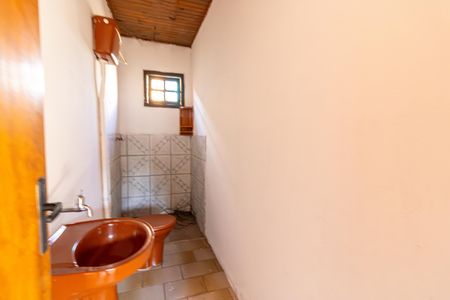 Banheiro de casa para alugar com 1 quarto, 40m² em Belém Velho, Porto Alegre