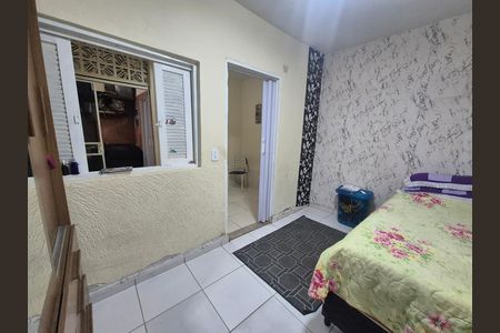 Casa à venda com 2 quartos, 60m² em Jardim Saint Moritz, Taboão da Serra
