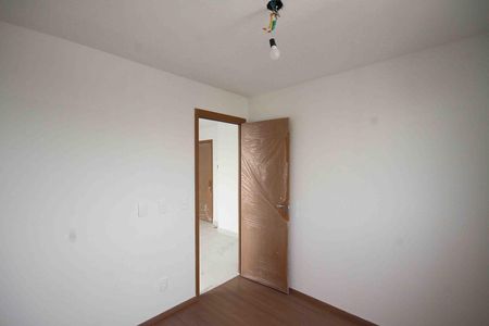Quarto de apartamento para alugar com 2 quartos, 36m² em Vila Antonieta, São Paulo